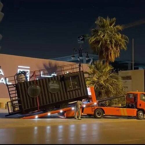 سطحة نقل فود ترك وكونتينر